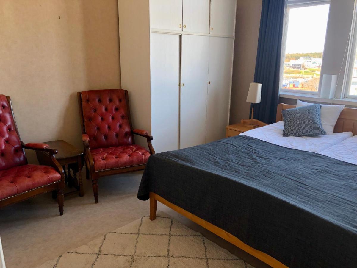 Vacker Vaning Med Havsutsikt I Stroemstads Centrum. Buitenkant foto
